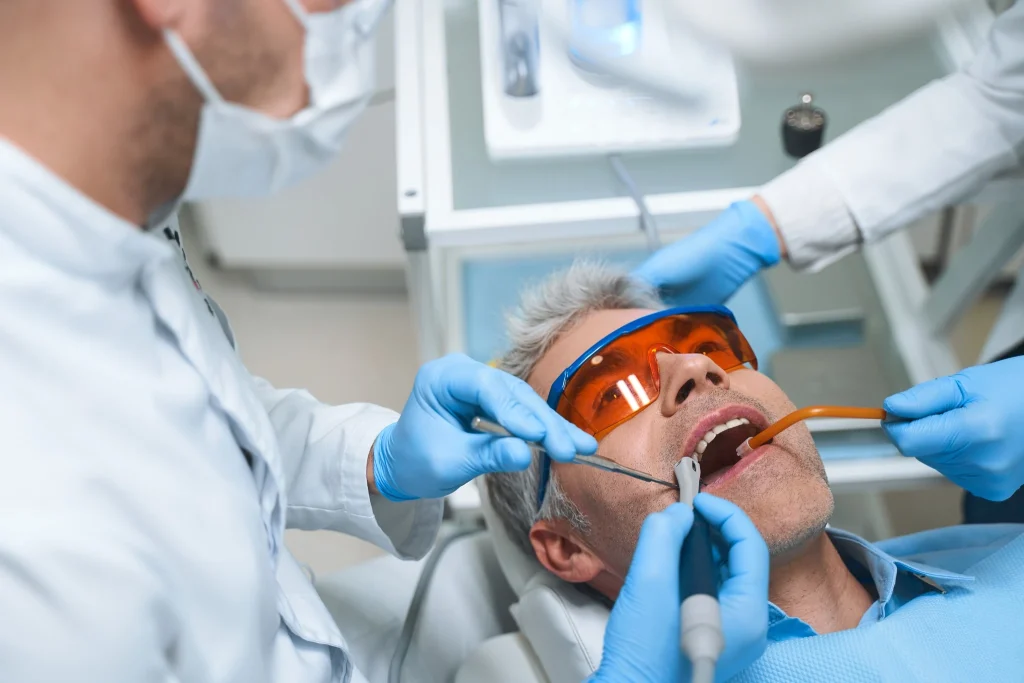 rawatan akar gigi lumiere dental